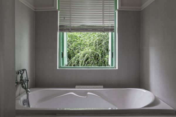 Fiberglass Tub Installation in Johnstown